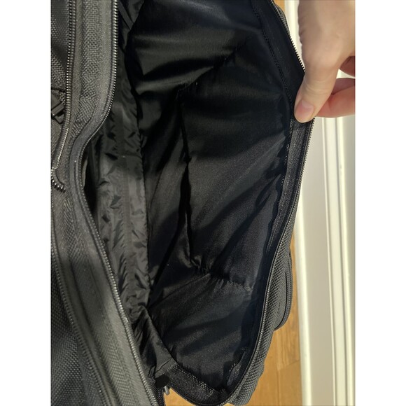 Brand New Tumi Deluxe SafeCase Expandable Computer Brief Case Ballistic Nylon - Picture 8 of 16